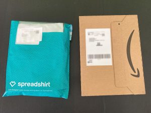 Verpackung Spreadshirt vs. Amazon